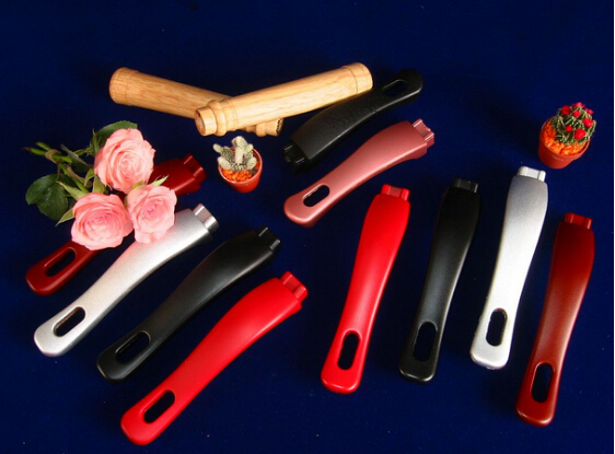 彈性油漆是由什么組成制成的